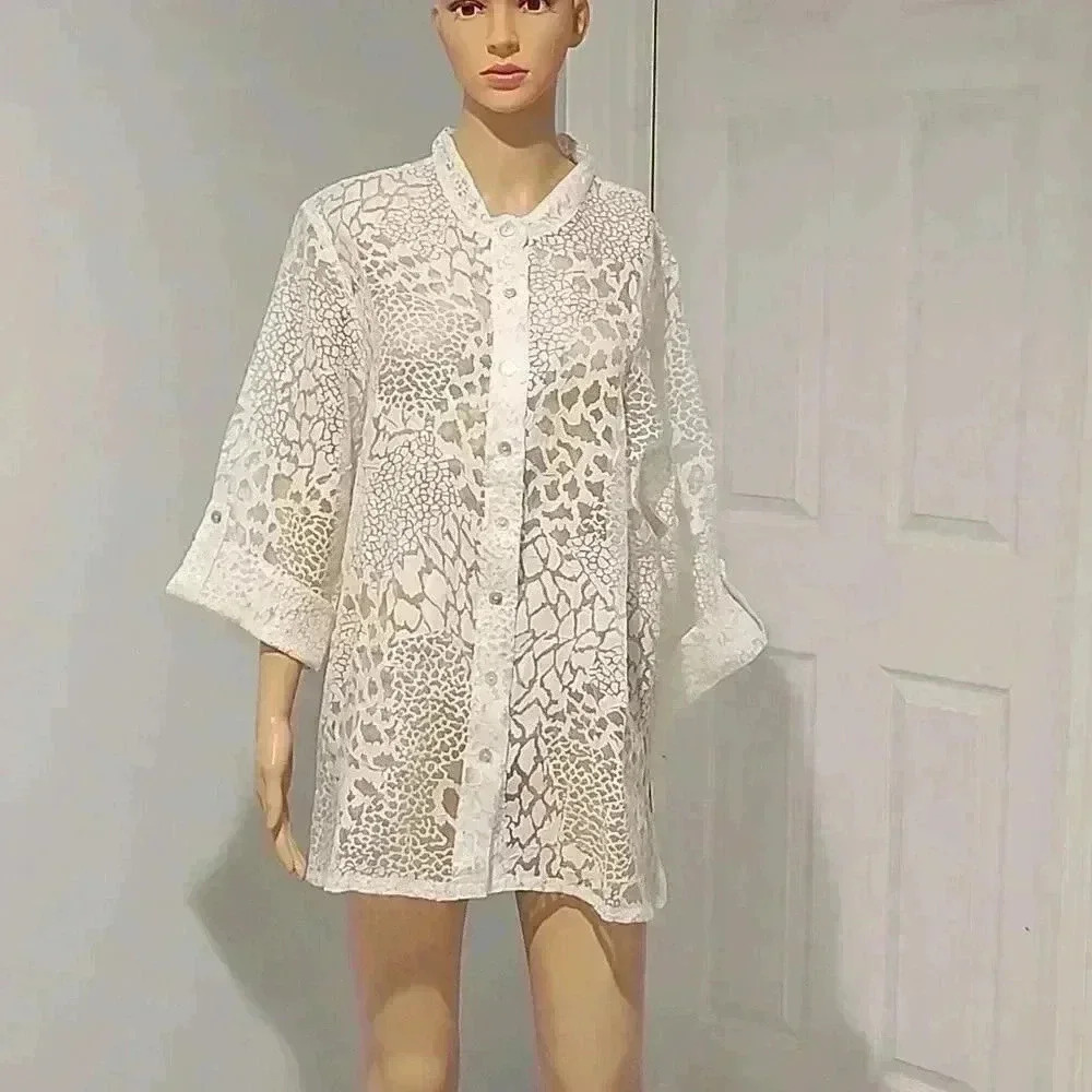 Software by Mark Singer vintage blouse